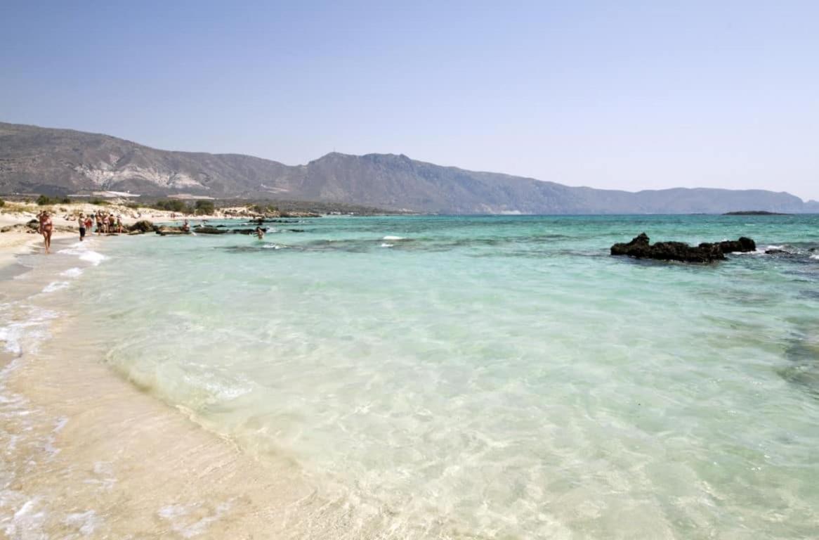 Mouri Village Aikirgiannis エクステリア 写真